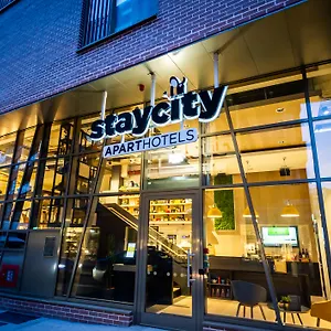 4* Apartahotel Staycity Castle